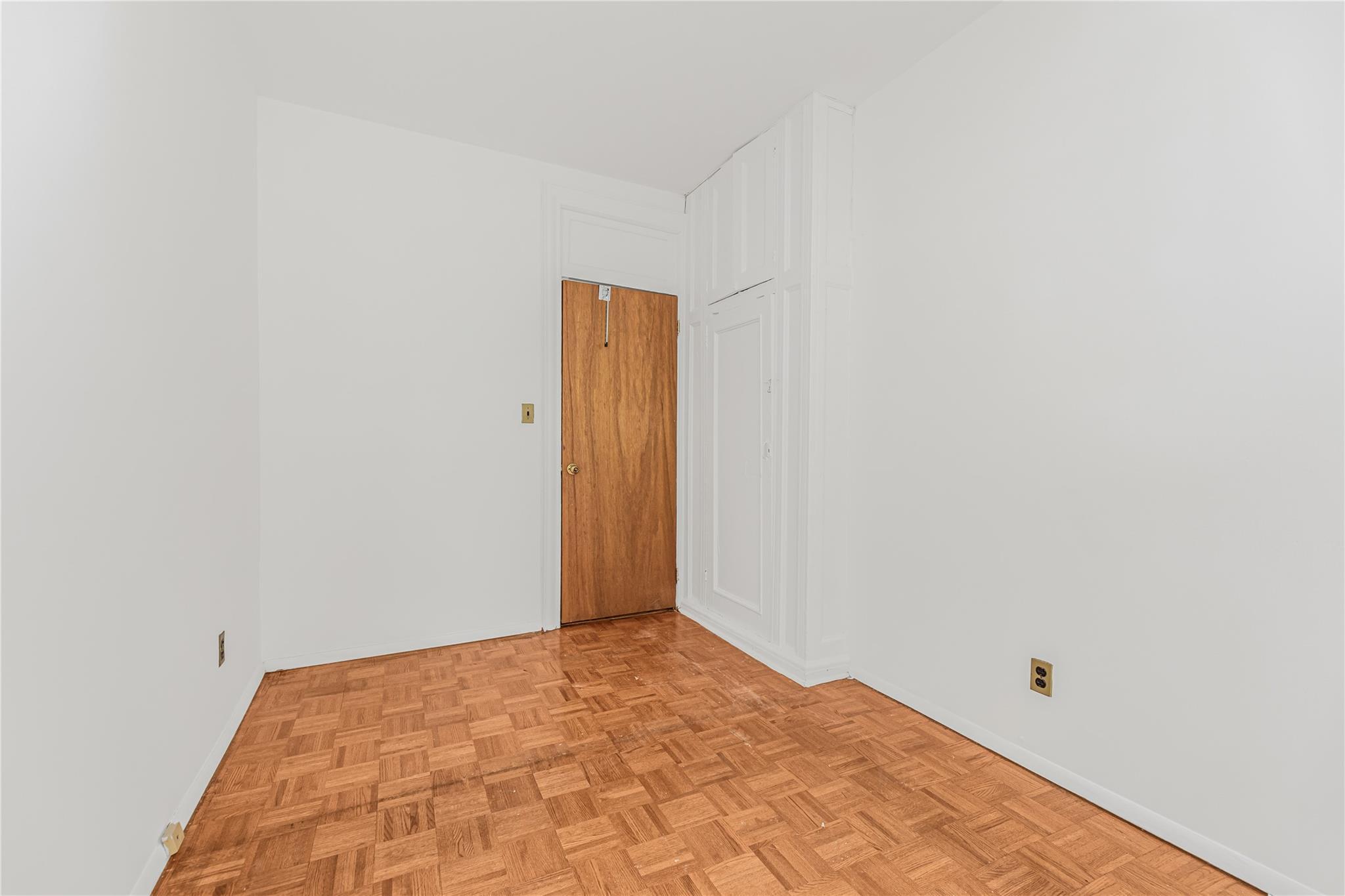 Coop Convent  Manhattan, NY 10027, MLS-887600-21
