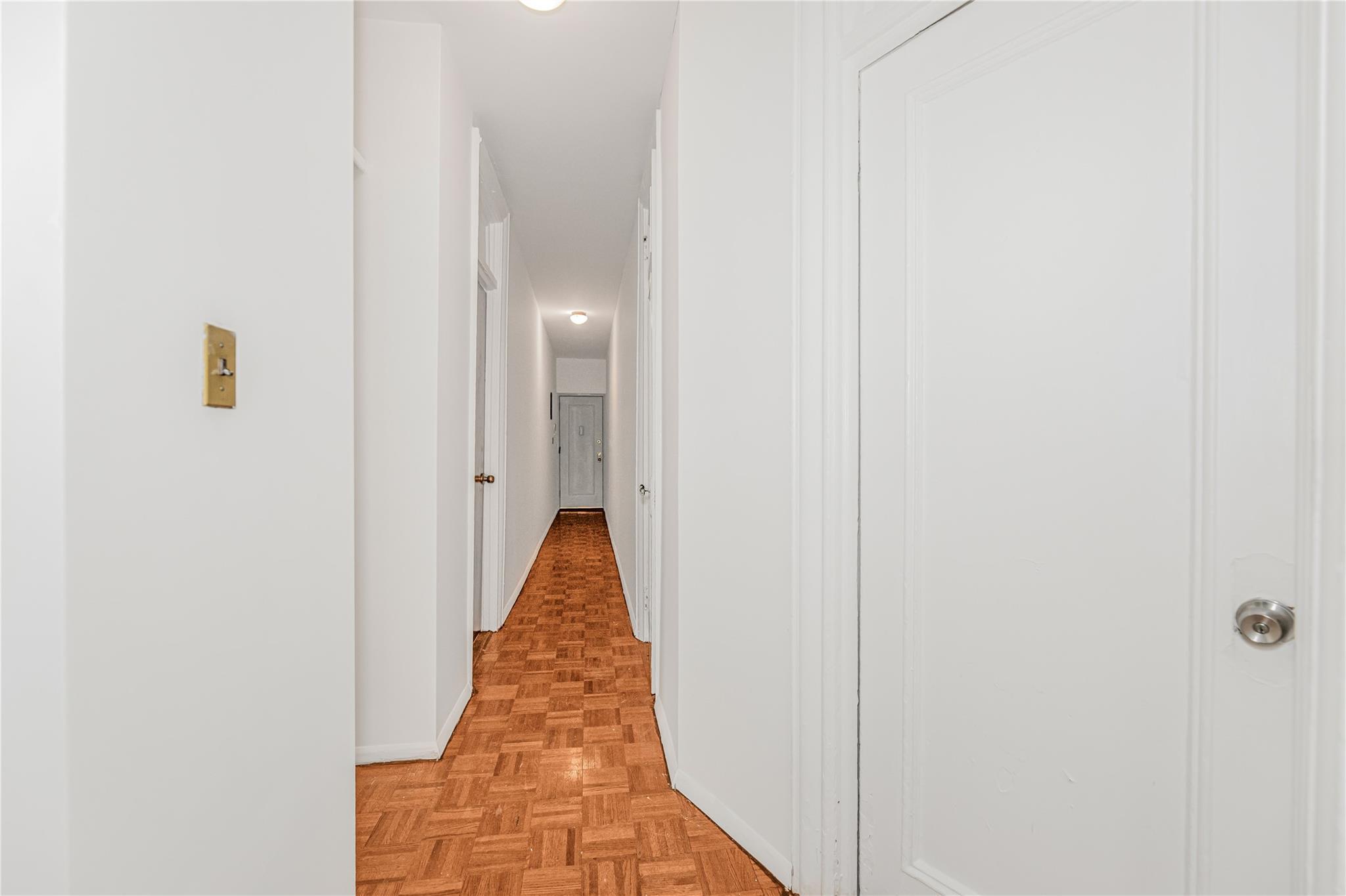 Coop Convent  Manhattan, NY 10027, MLS-887600-22