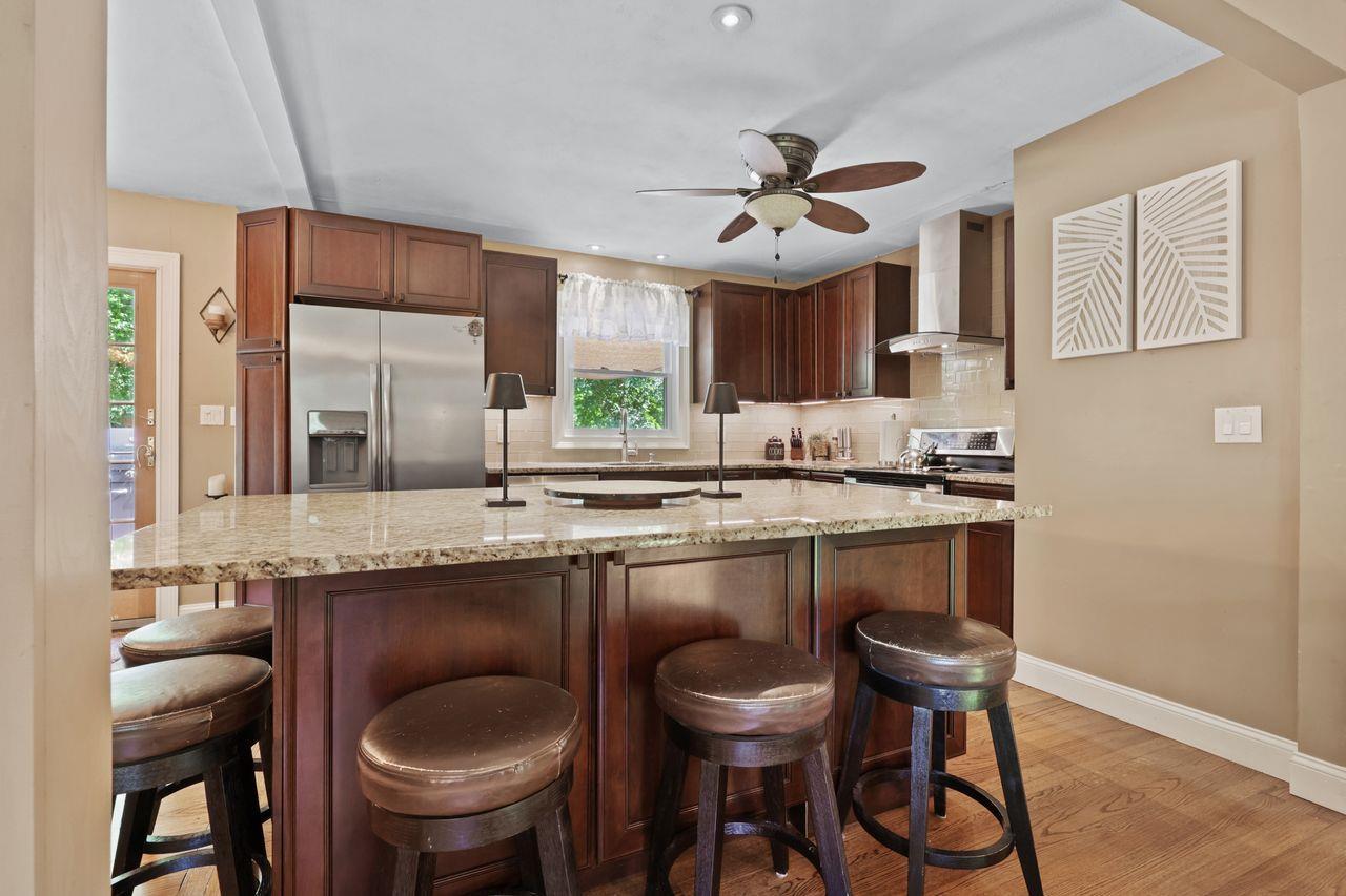 Single Family Bykenhulle  Dutchess County, NY 12533, MLS-887636-10
