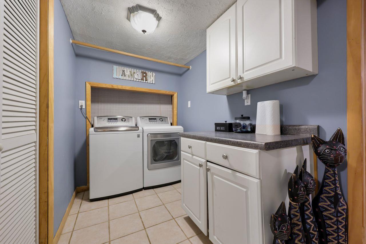 Single Family Bykenhulle  Dutchess County, NY 12533, MLS-887636-29