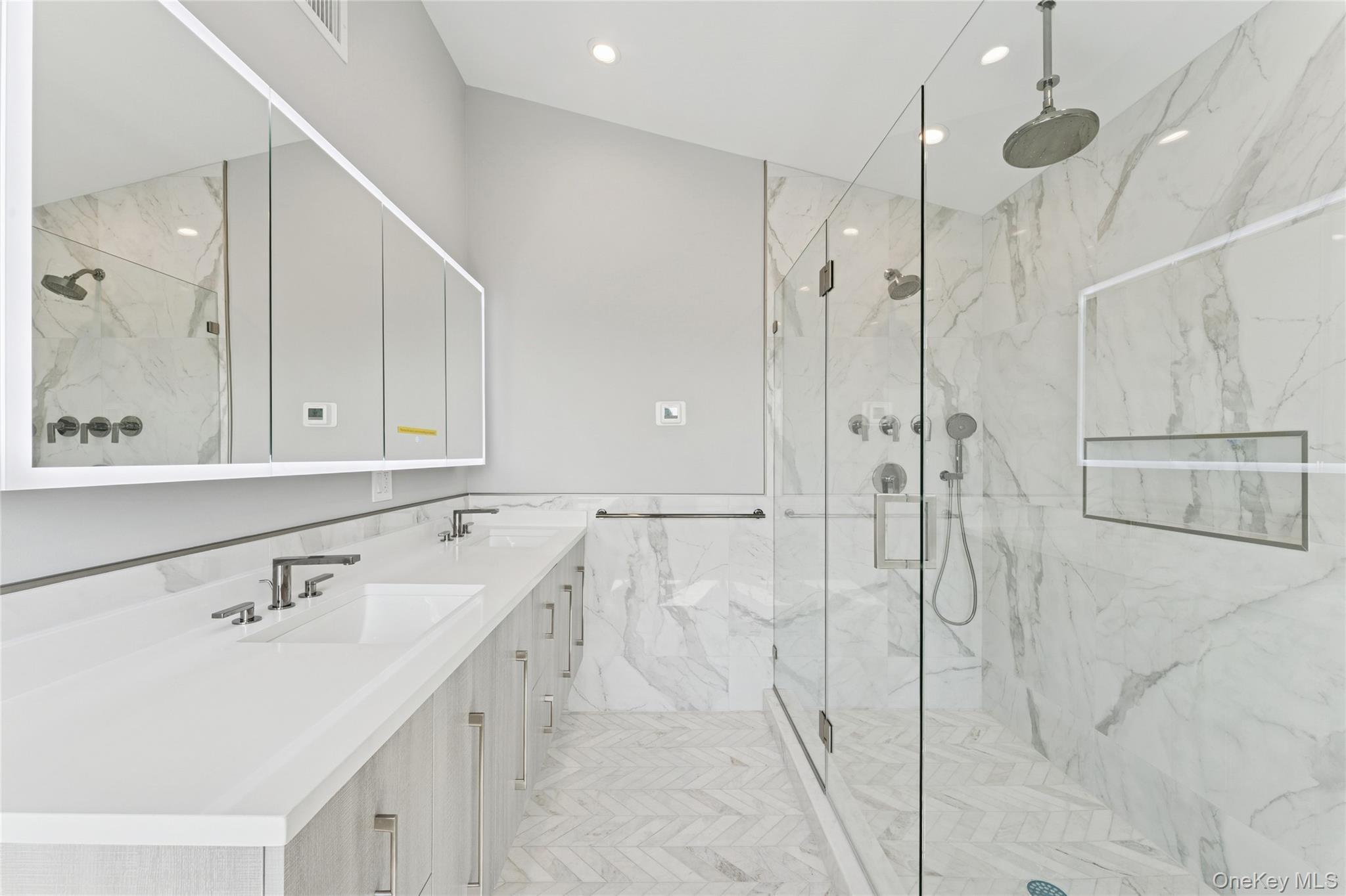 Single Family Flamingo Nassau County, NY 11509, MLS-887646-28