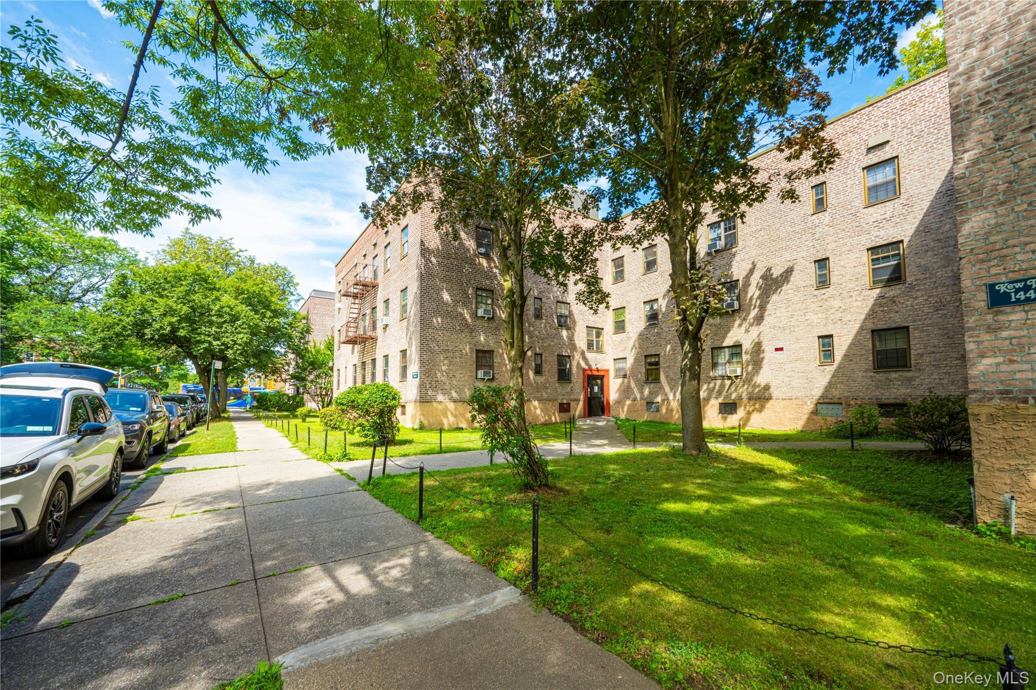 Coop 78 Queens, NY 11367, MLS-887656-2