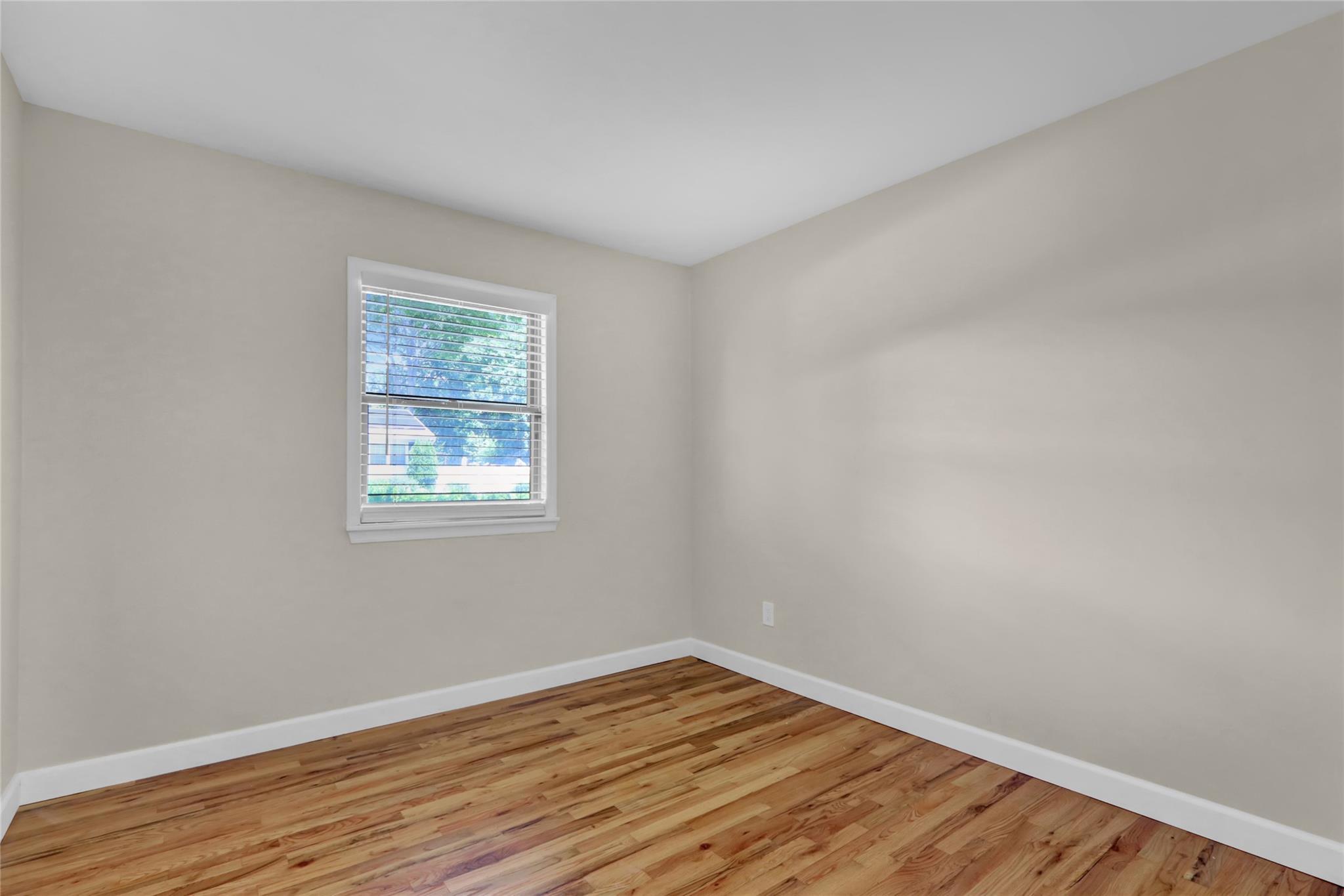 Single Family Dreamland  Suffolk County, NY 11950, MLS-887659-14