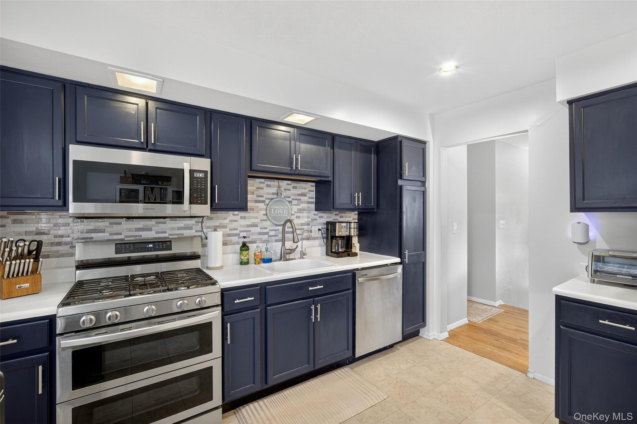 Single Family Oriole  Orange County, NY 12549, MLS-887661-10