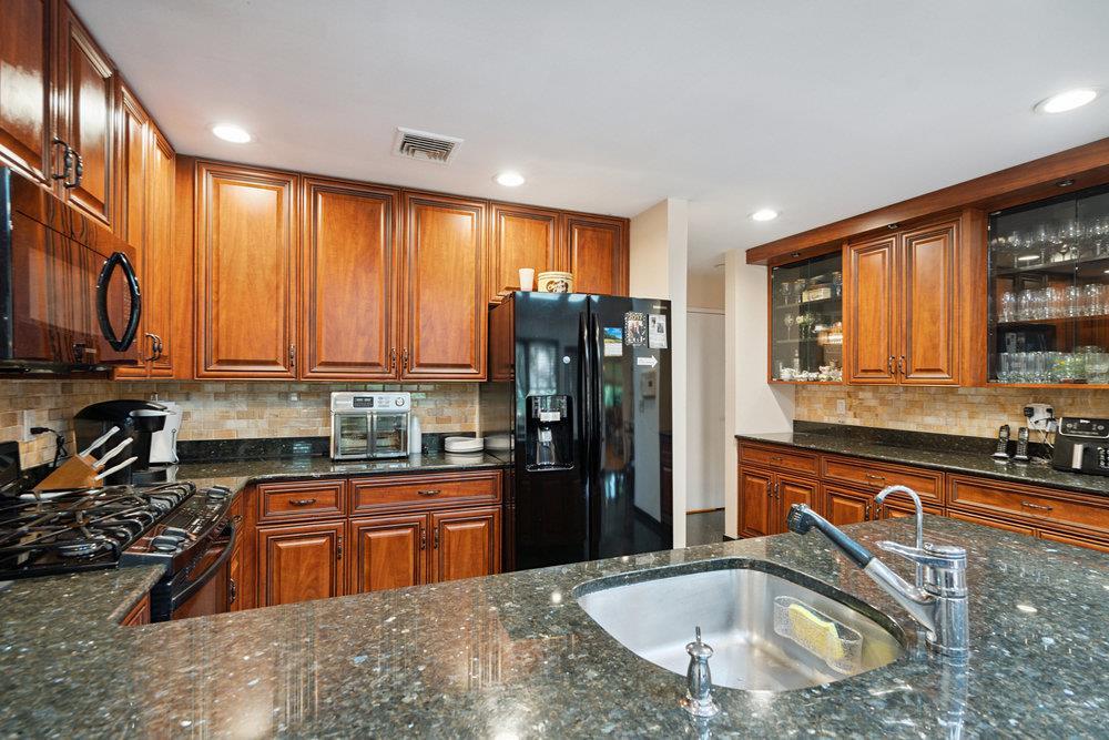 Condo Hunt  Nassau County, NY 11753, MLS-887667-14