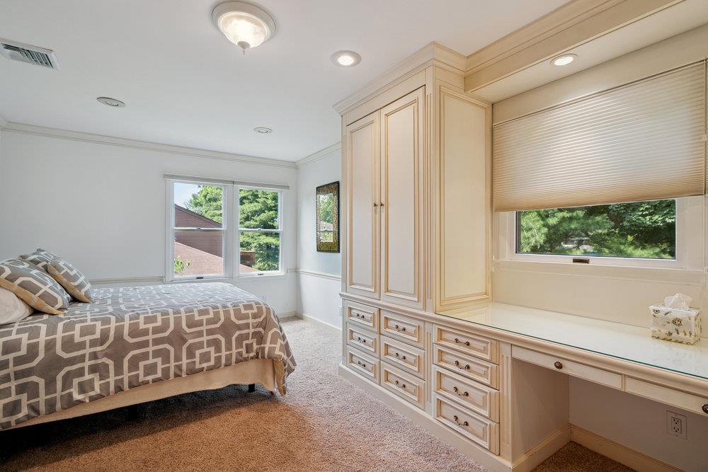 Condo Hunt  Nassau County, NY 11753, MLS-887667-26