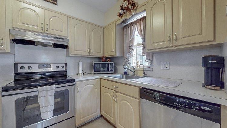 Single Family 195th  Queens, NY 11358, MLS-887681-8