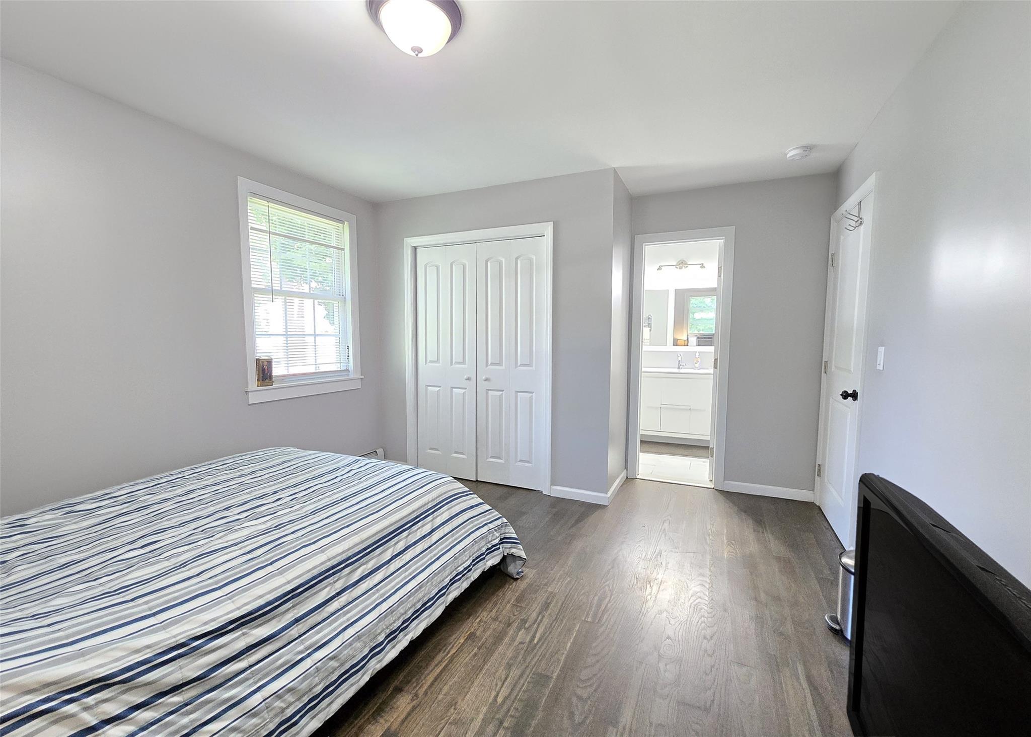 Single Family Carleton  Suffolk County, NY 11967, MLS-887707-11