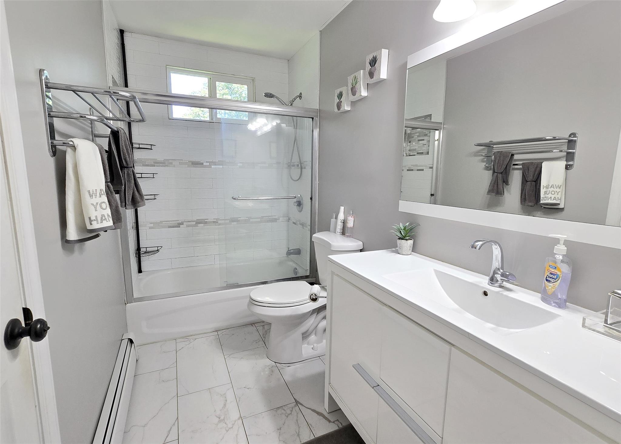 Single Family Carleton  Suffolk County, NY 11967, MLS-887707-12