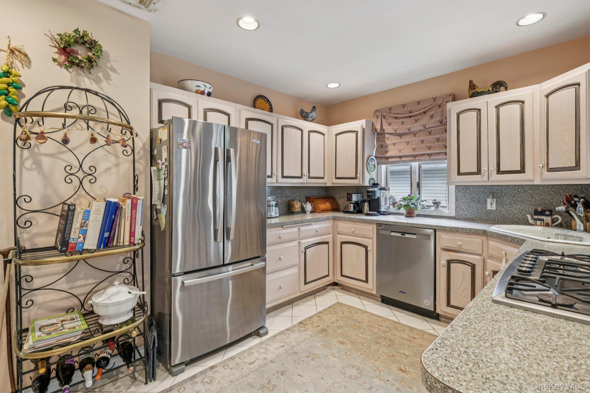 Single Family Village  Nassau County, NY 11570, MLS-887719-12