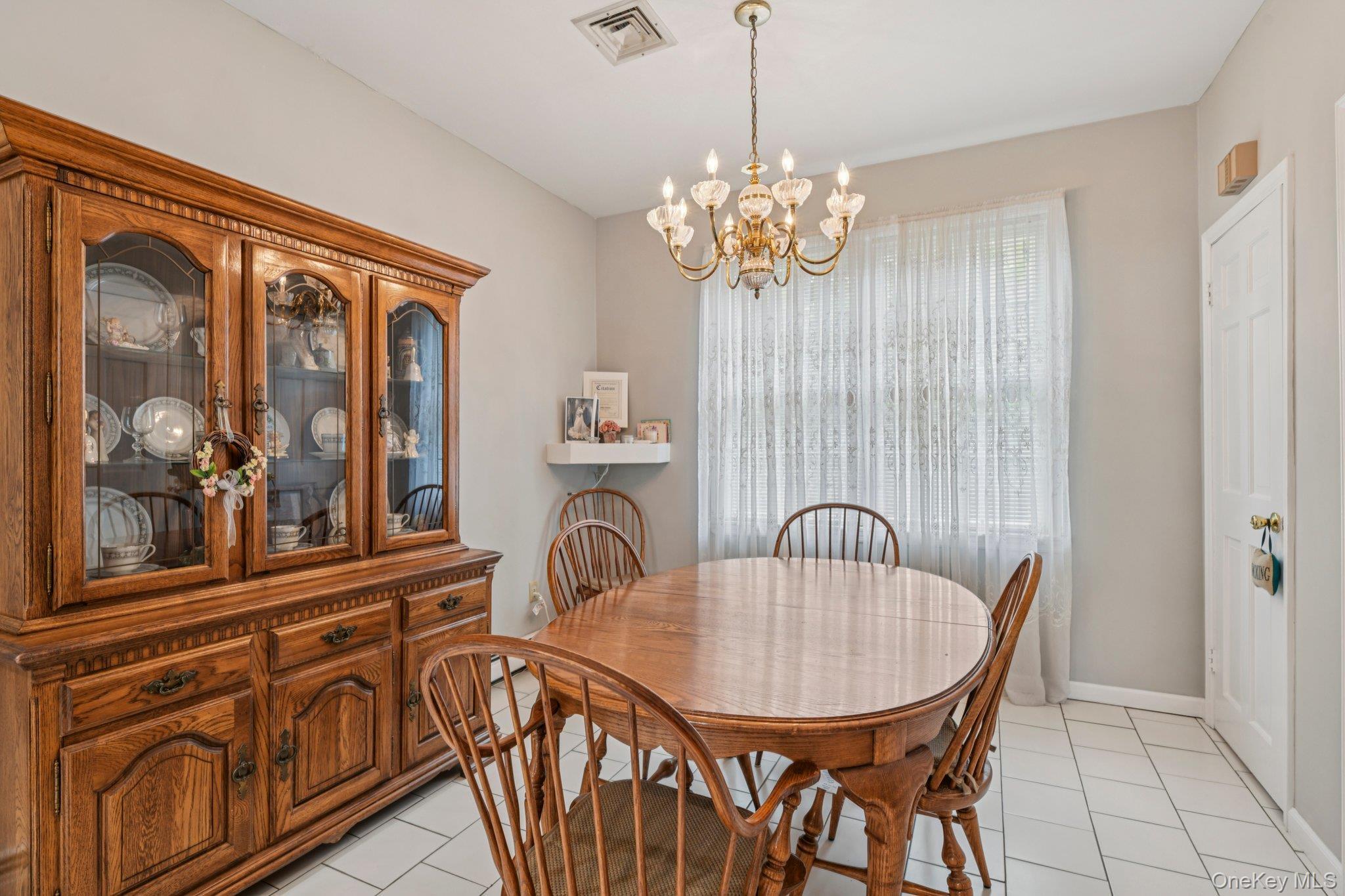 Single Family Village  Nassau County, NY 11570, MLS-887719-29