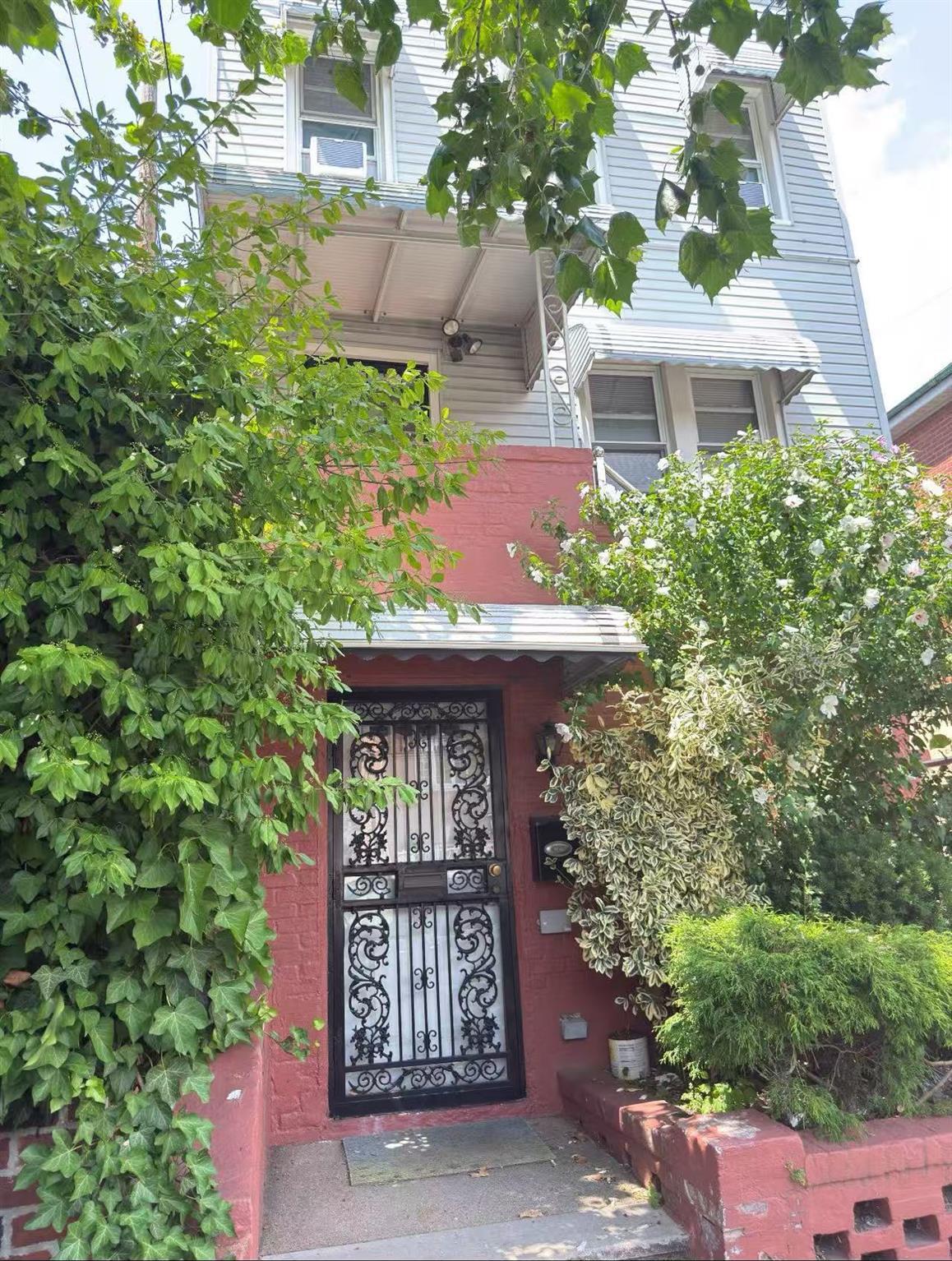 Single Family 57th  Queens, NY 11373, MLS-887760-4