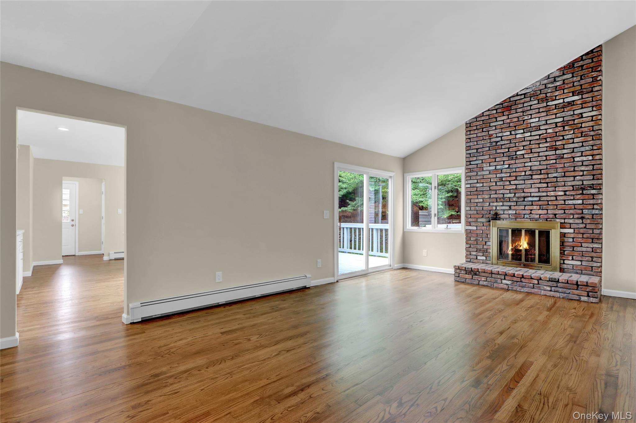 Single Family Wading River Hollow  Suffolk County, NY 11961, MLS-887772-11