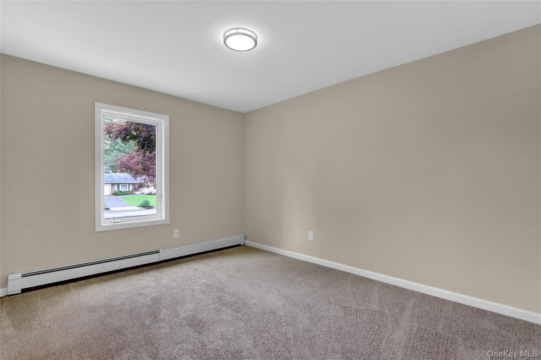 Single Family Wading River Hollow  Suffolk County, NY 11961, MLS-887772-14