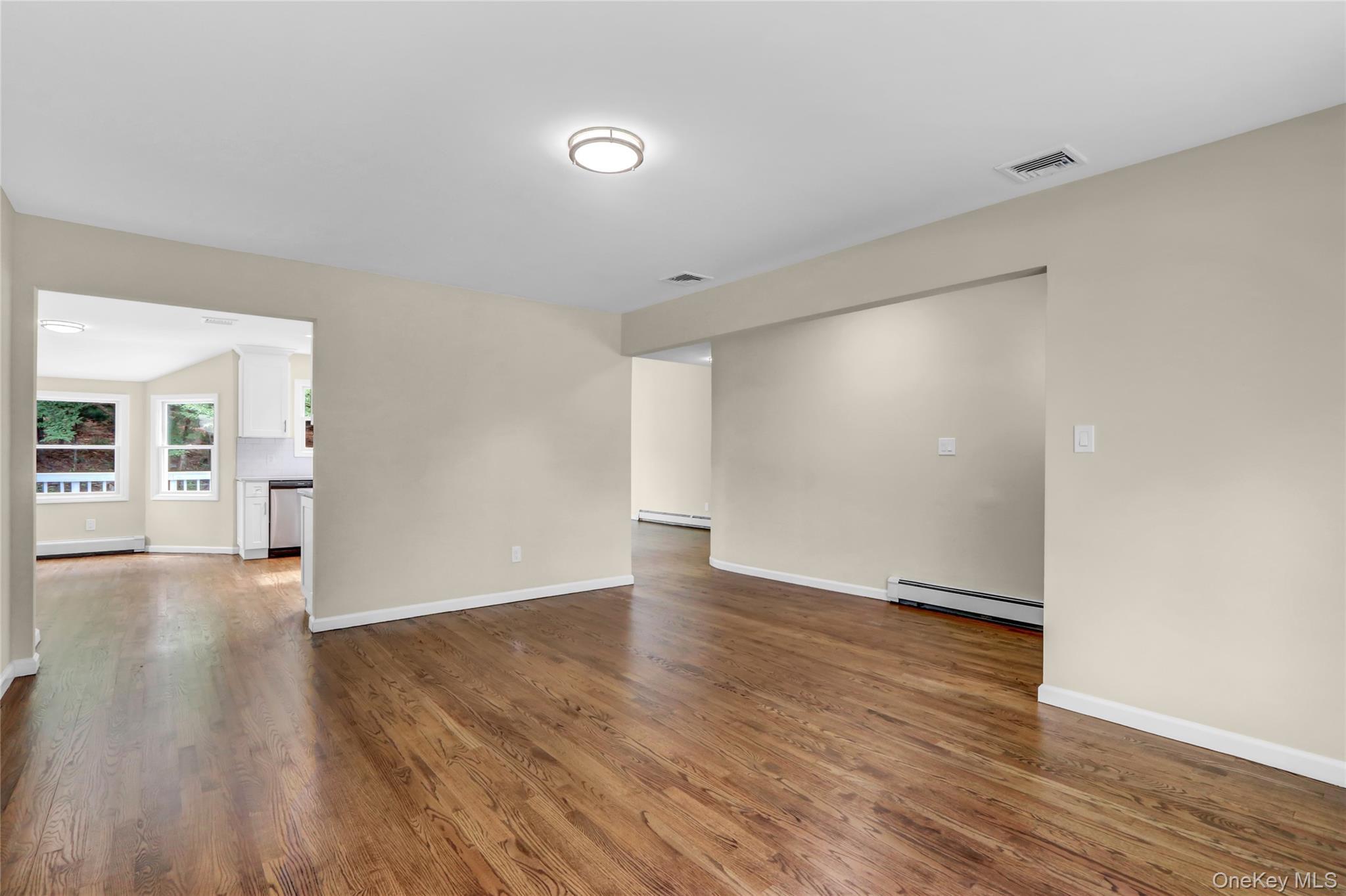 Single Family Wading River Hollow  Suffolk County, NY 11961, MLS-887772-5