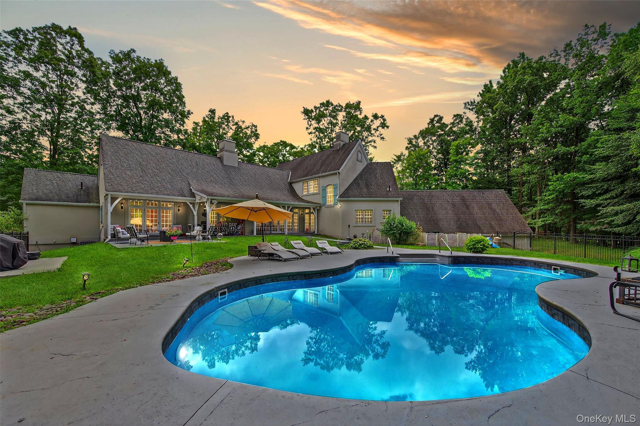 Single Family Greenwich Orange County, NY 10917, MLS-887799-2