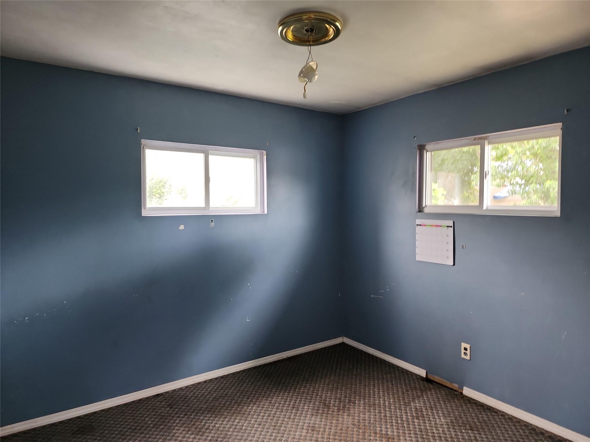 Single Family Poplar  Suffolk County, NY 11722, MLS-887814-12