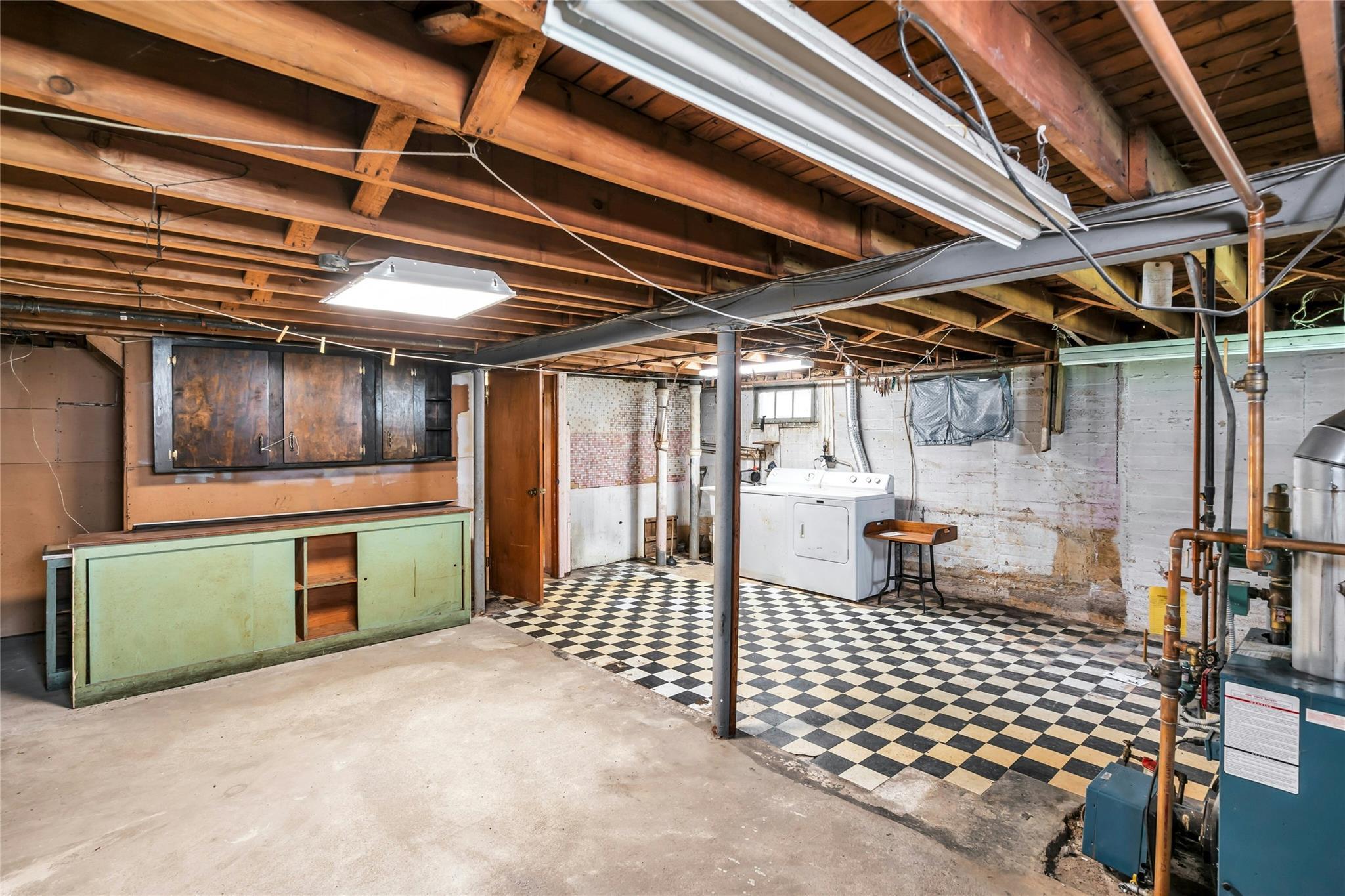 Single Family Robert  Suffolk County, NY 11743, MLS-887816-20