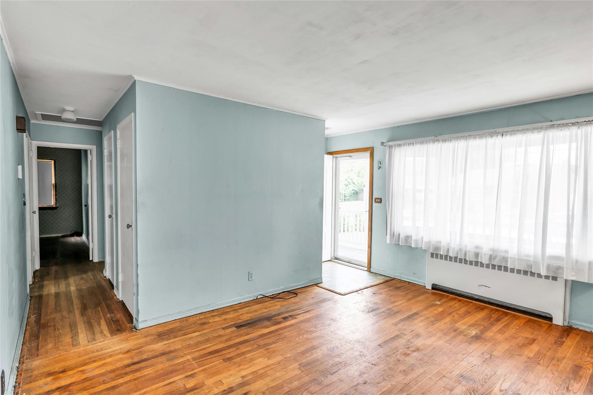 Single Family Robert  Suffolk County, NY 11743, MLS-887816-6