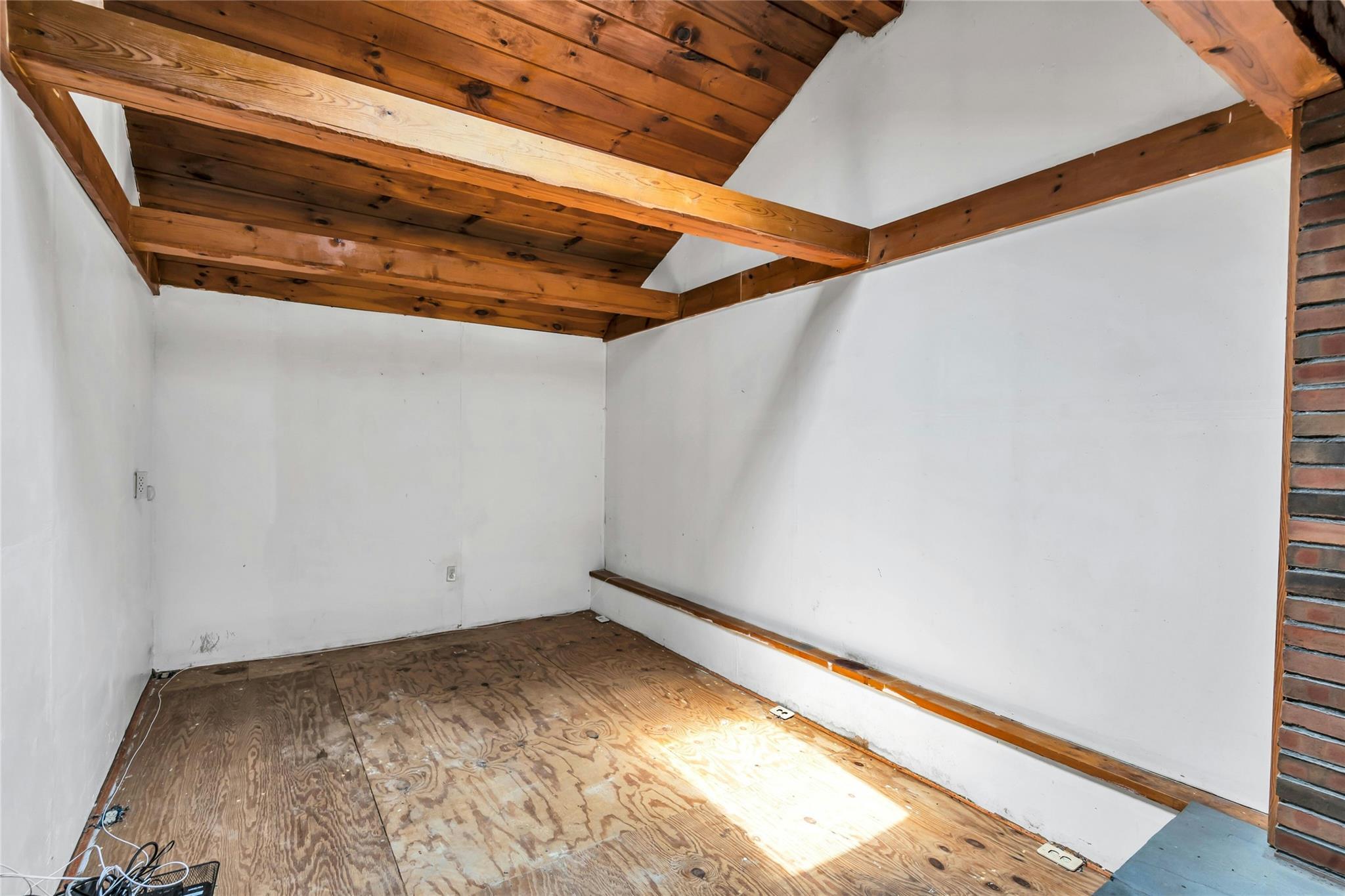 Single Family Robert  Suffolk County, NY 11743, MLS-887816-8