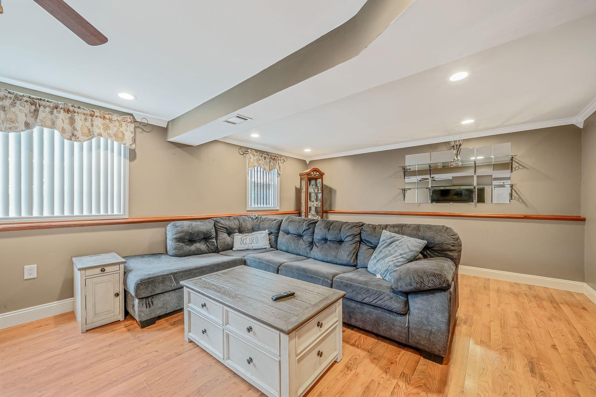 Single Family Phillips  Suffolk County, NY 11763, MLS-887817-12