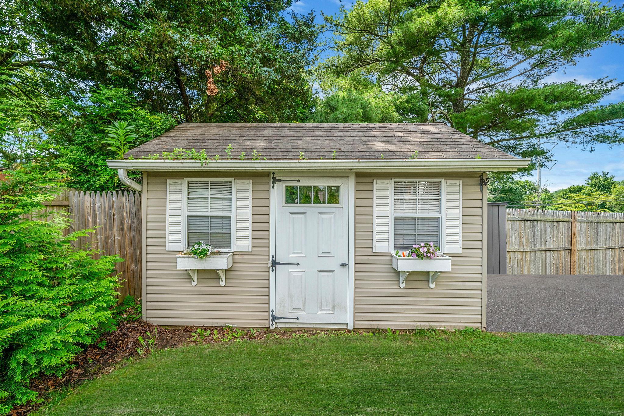 Single Family Phillips  Suffolk County, NY 11763, MLS-887817-26