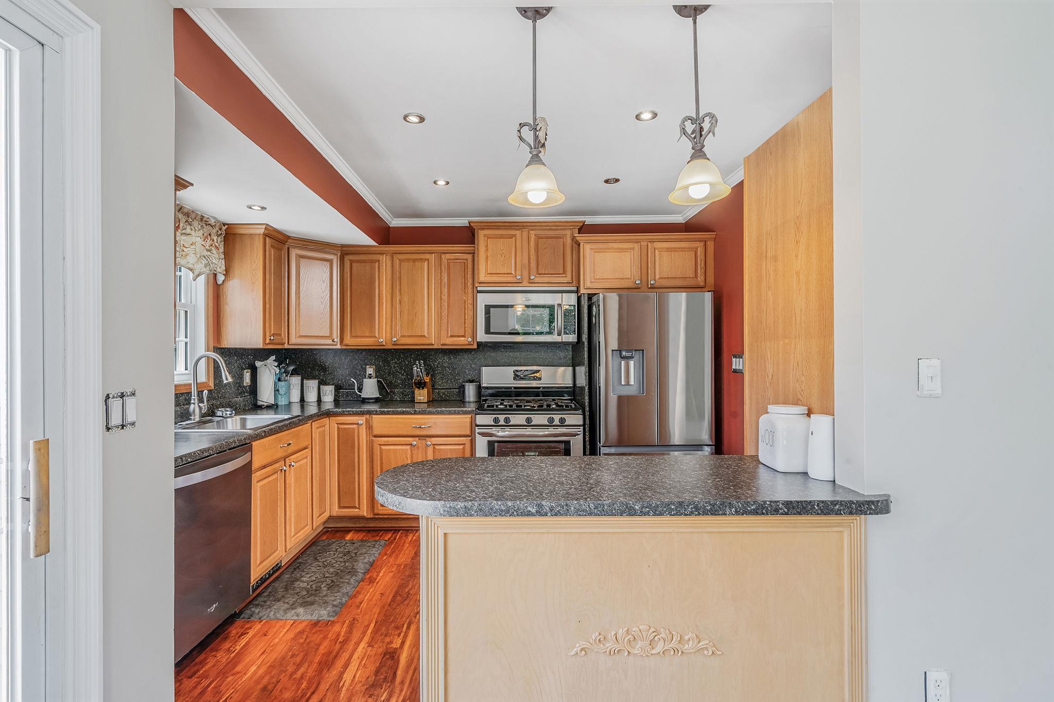 Single Family Phillips  Suffolk County, NY 11763, MLS-887817-7