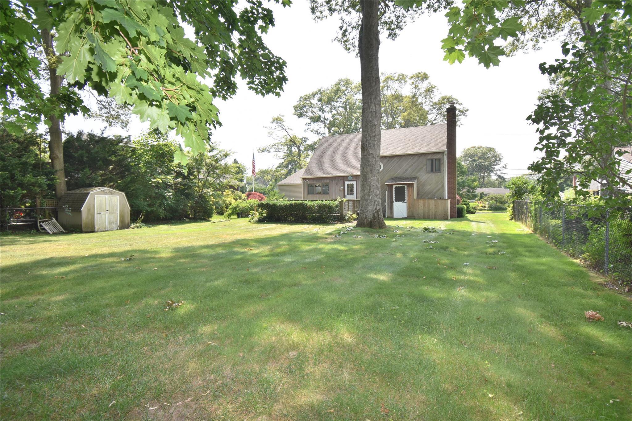 Single Family Circuit  Suffolk County, NY 11713, MLS-887852-14