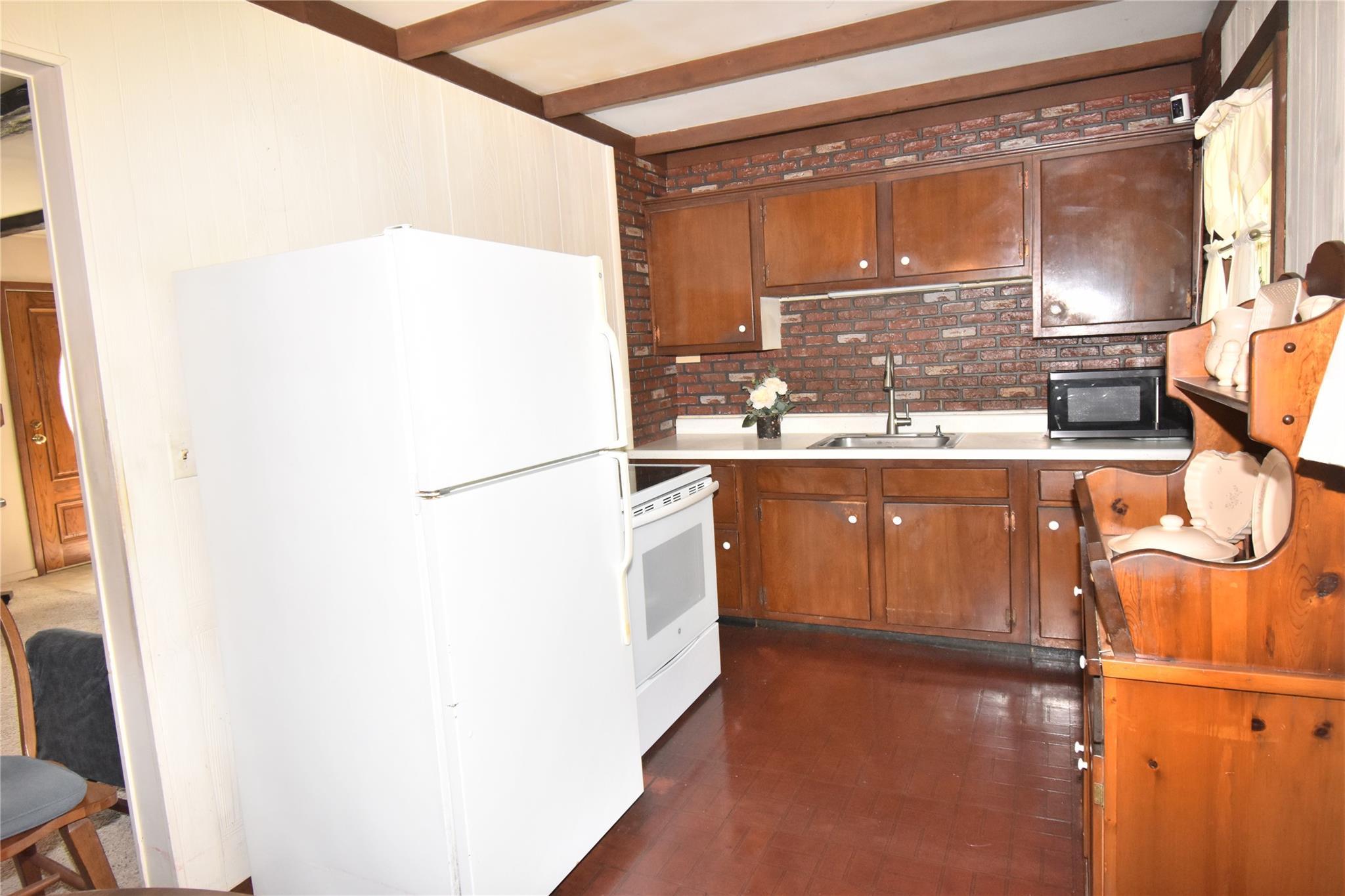 Single Family Circuit  Suffolk County, NY 11713, MLS-887852-7