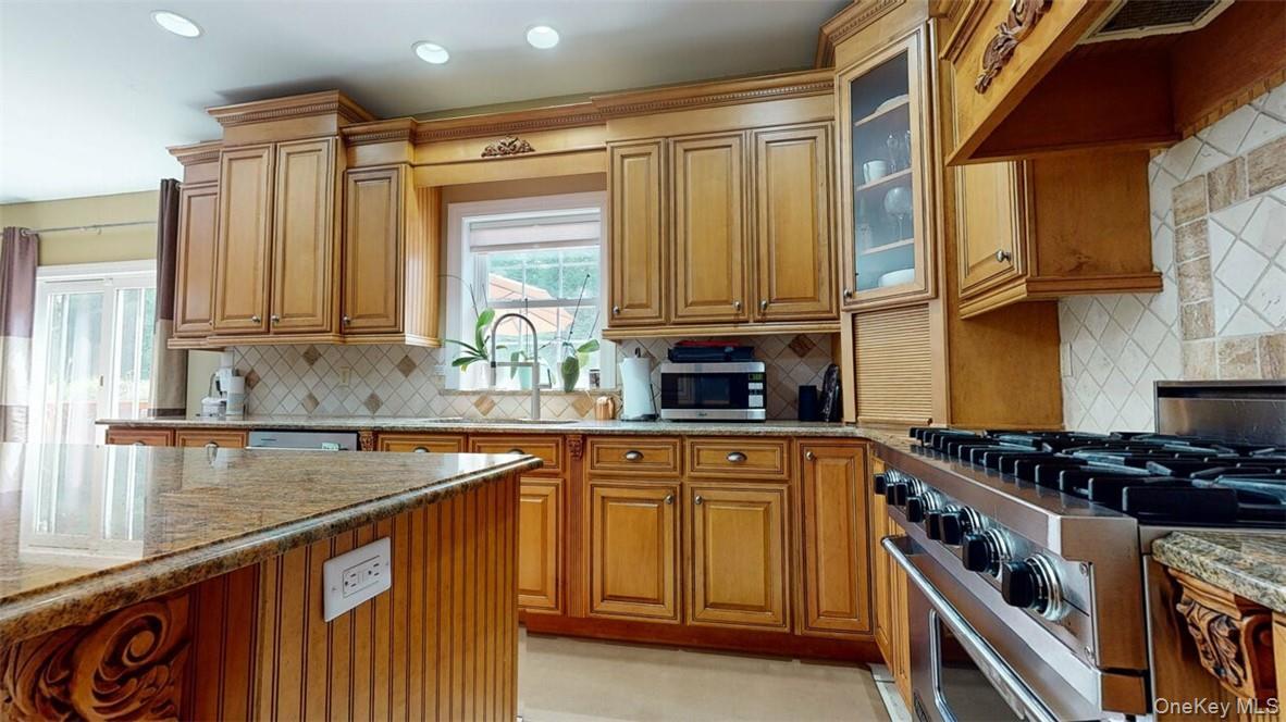 Single Family Roselawn  Orange County, NY 10930, MLS-887870-15