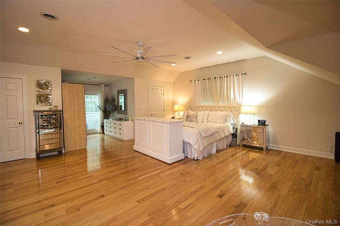 Single Family Roselawn  Orange County, NY 10930, MLS-887870-20