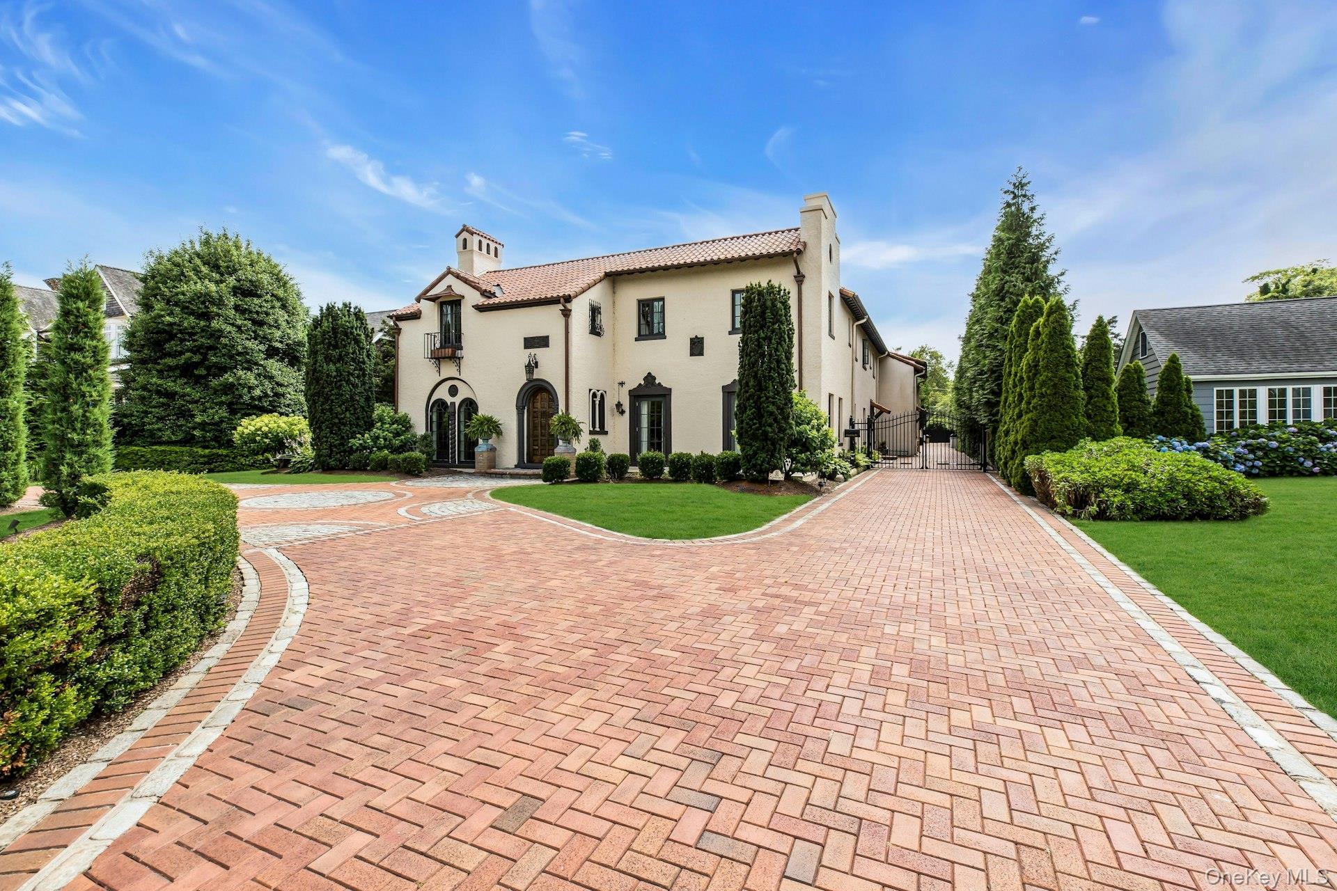 Single Family Lakeview Suffolk County, NY 11718, MLS-887887-2