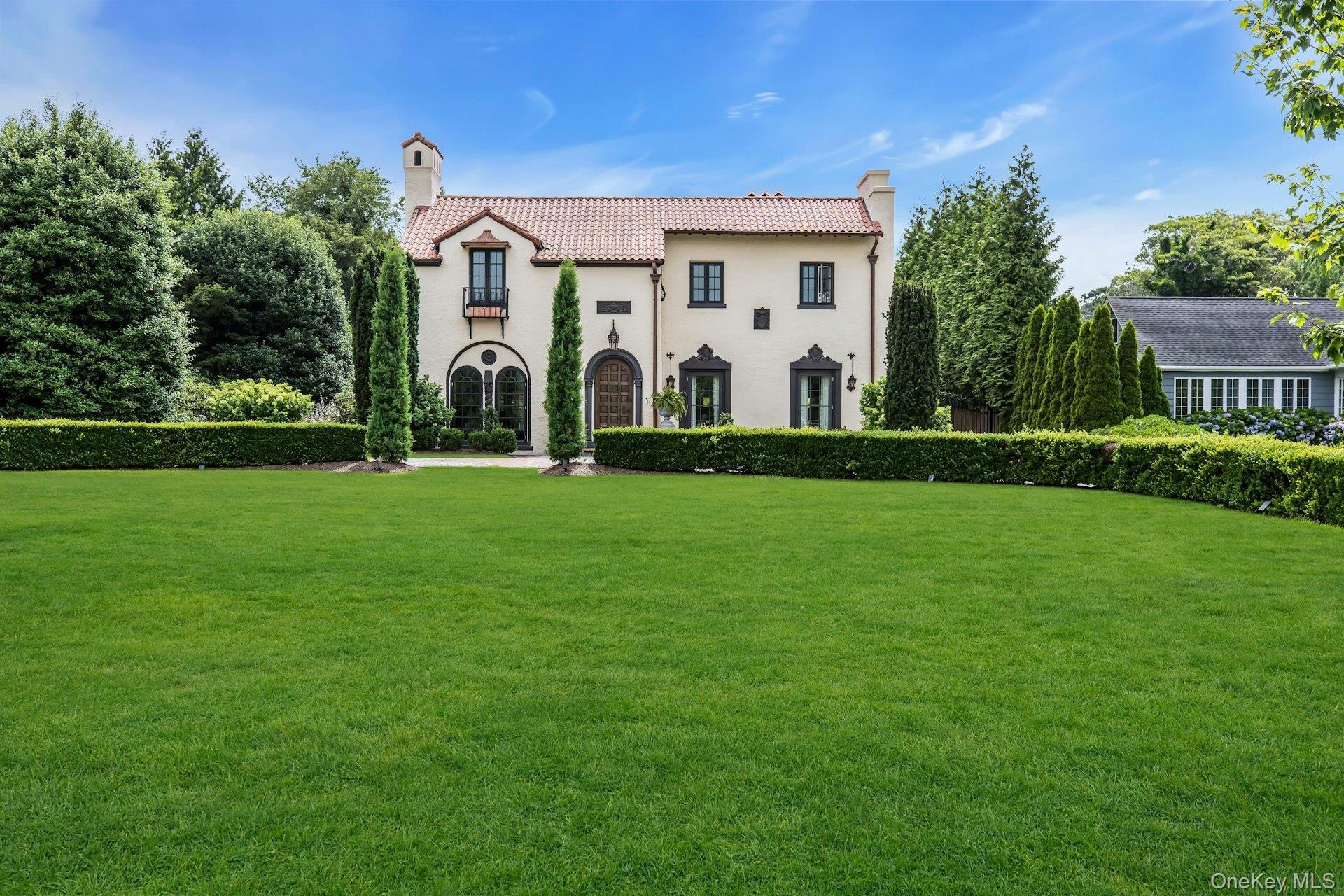 Single Family Lakeview Suffolk County, NY 11718, MLS-887887-3