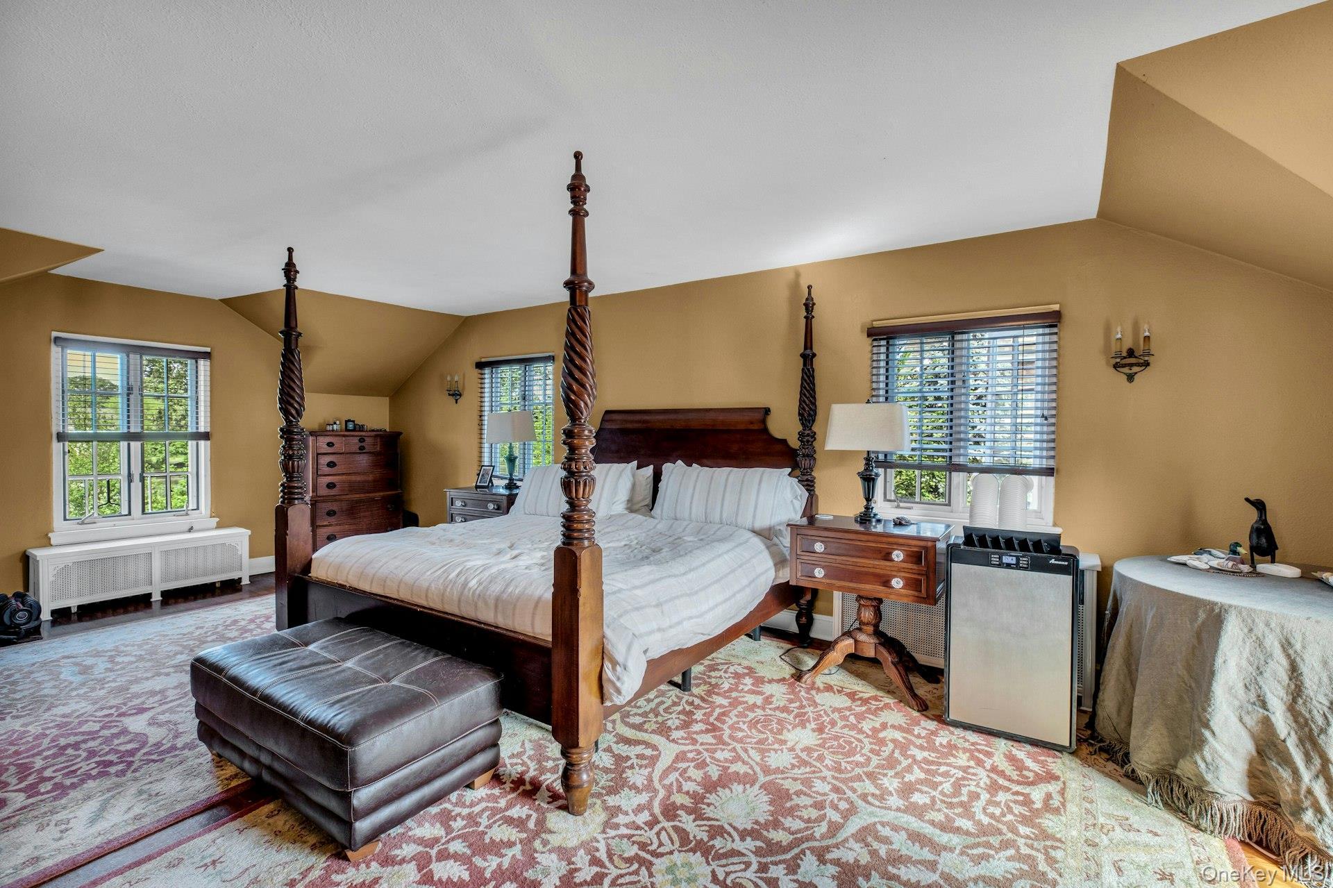 Single Family Lakeview Suffolk County, NY 11718, MLS-887887-38