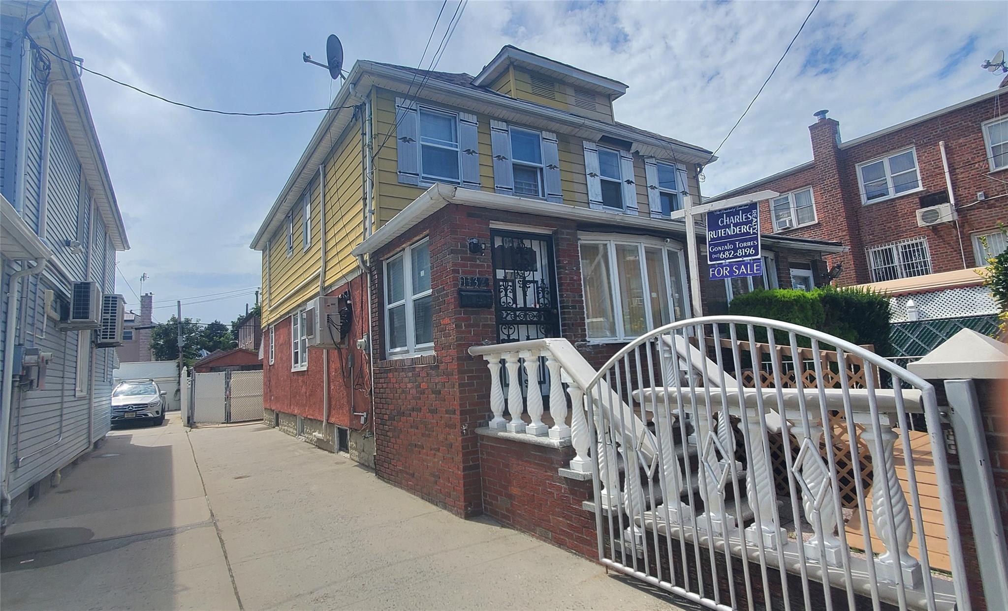 Single Family East 42  Brooklyn, NY 11210, MLS-887891-2