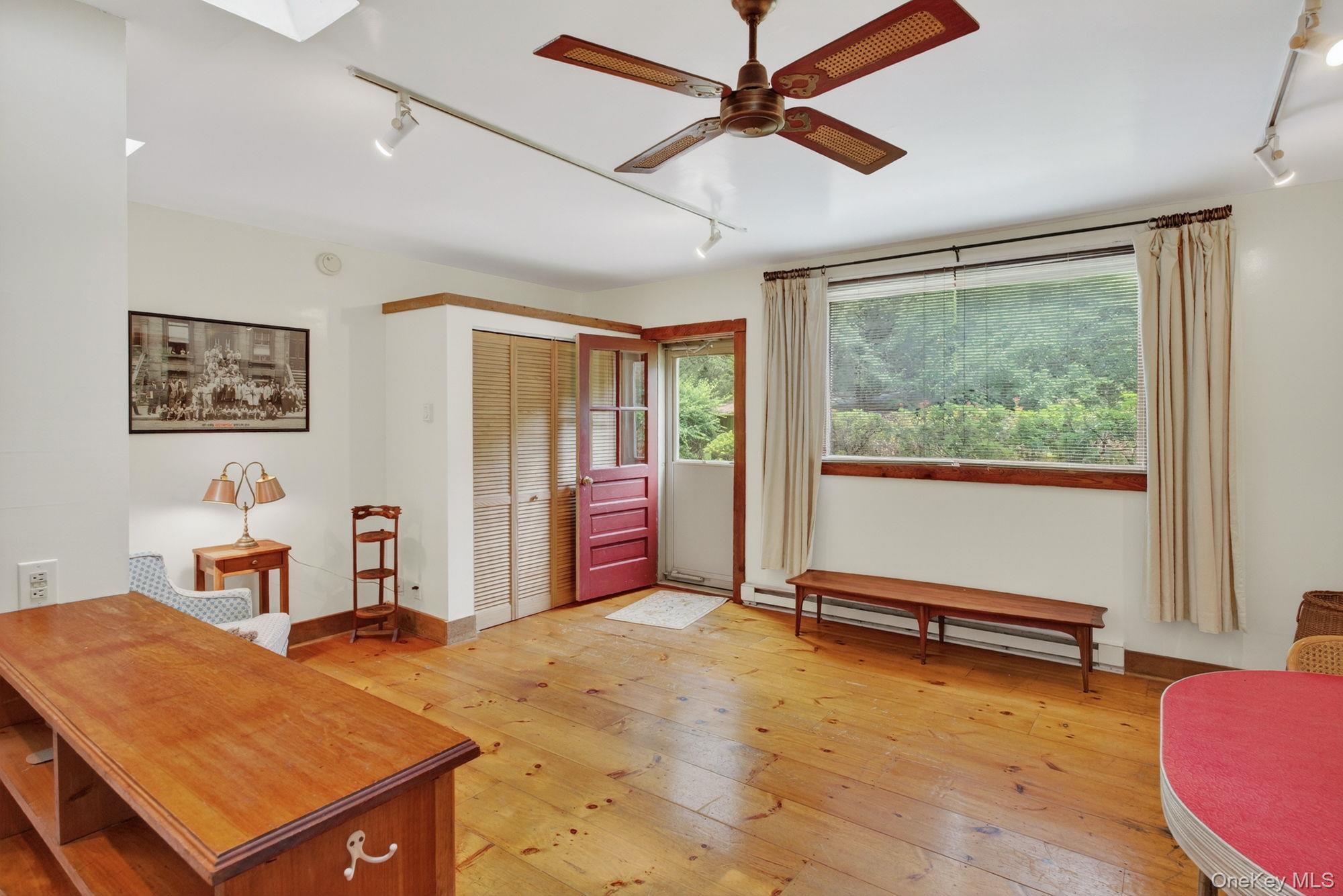 Single Family Old Wagon Ulster County, NY 12498, MLS-887908-37