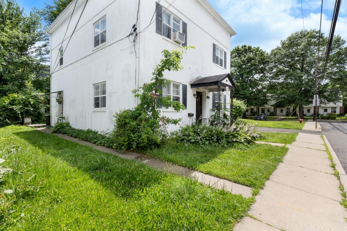 Single Family Spring  Rockland County, NY 10927, MLS-887916-12