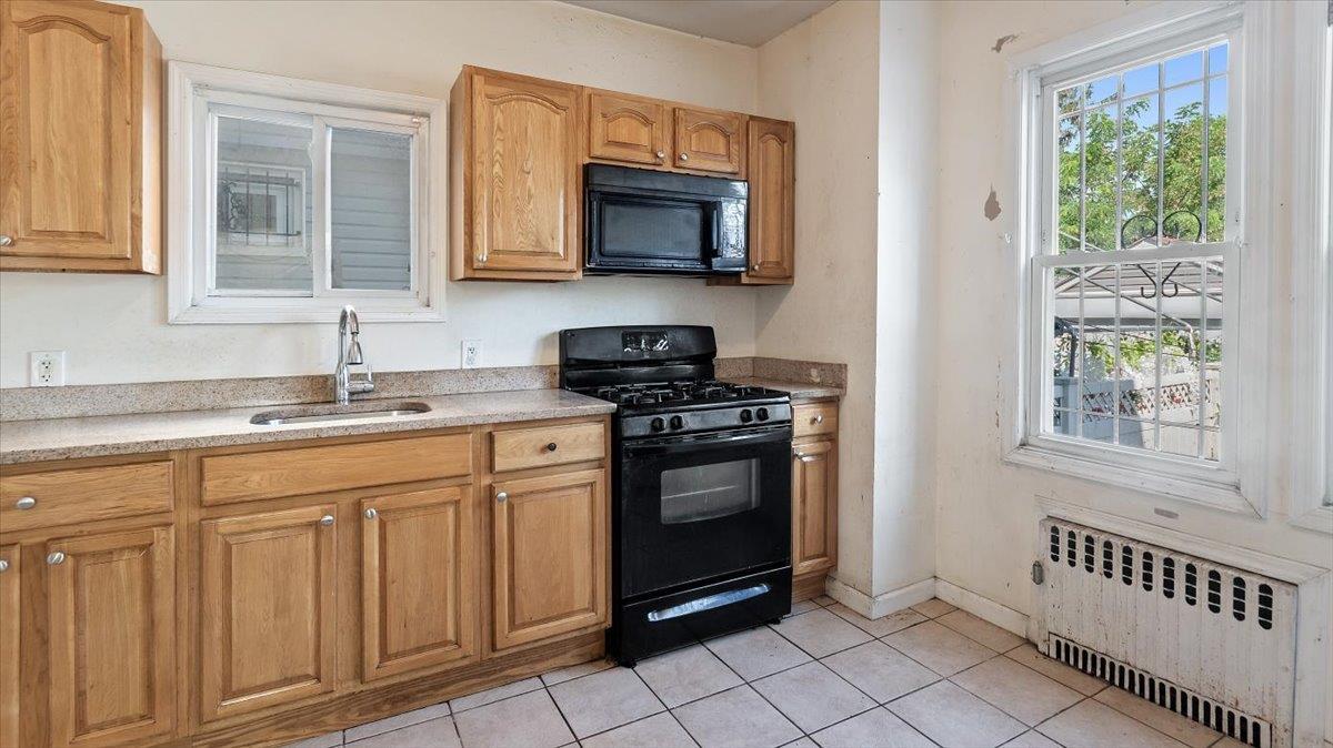 Single Family 118th  Queens, NY 11434, MLS-887962-6