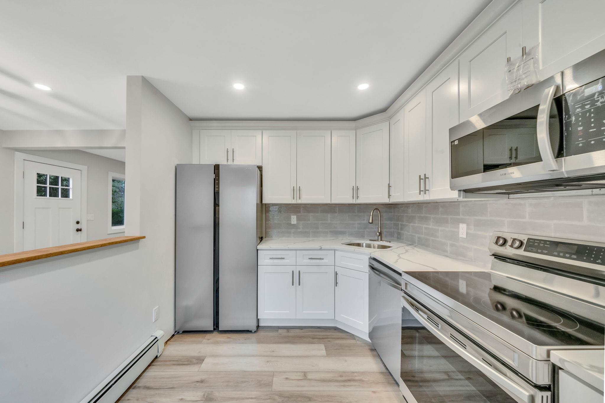 Single Family Auburn  Suffolk County, NY 11706, MLS-887971-10