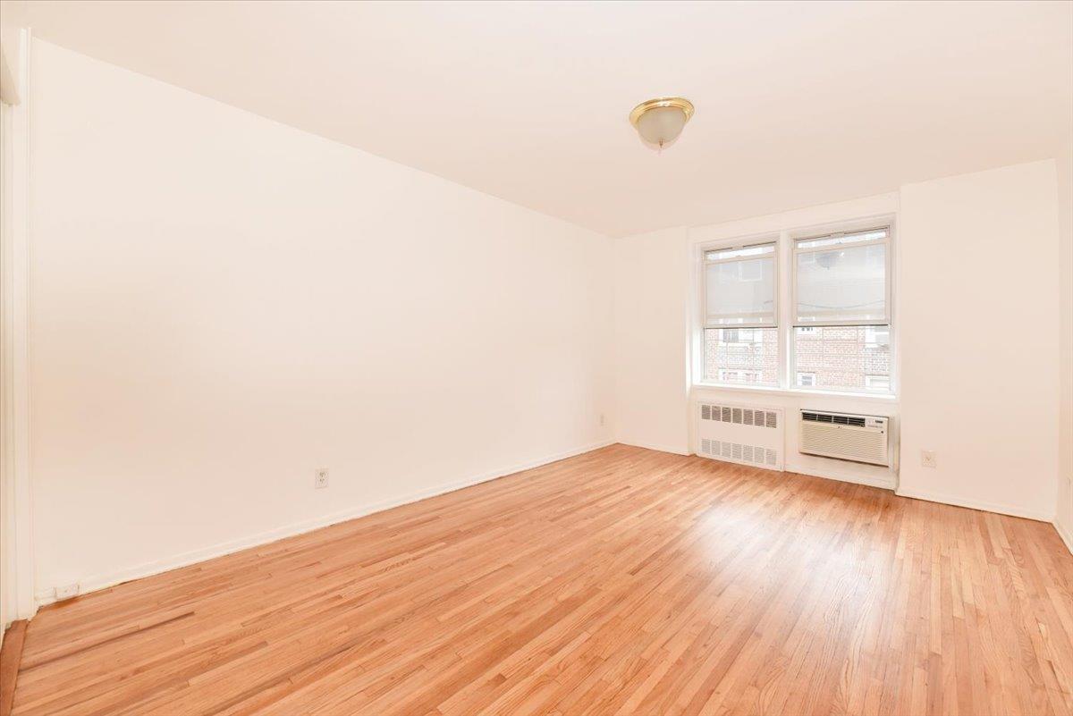 Coop 17th Street  Brooklyn, NY 11226, MLS-887978-18