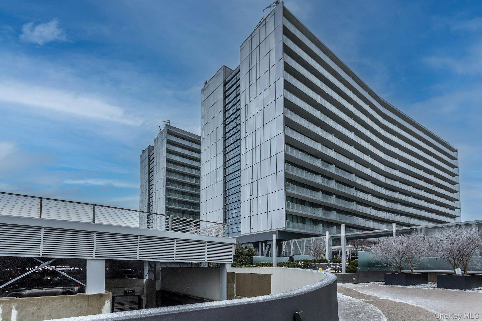 Condo 40th Road  Queens, NY 11354, MLS-887987-15