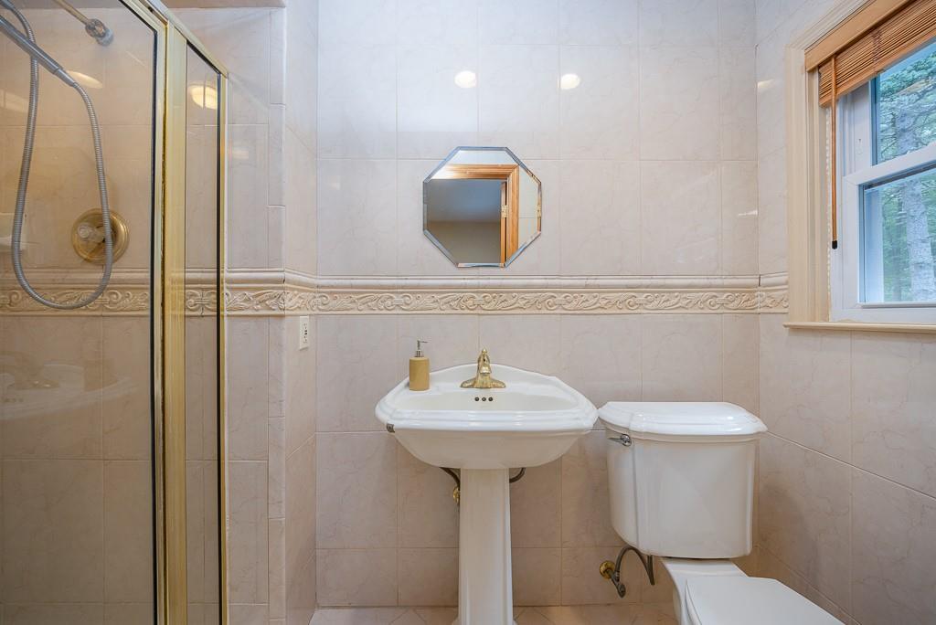 Single Family Glenbrook  Rockland County, NY 10952, MLS-887994-18