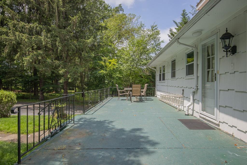 Single Family Glenbrook  Rockland County, NY 10952, MLS-887994-22