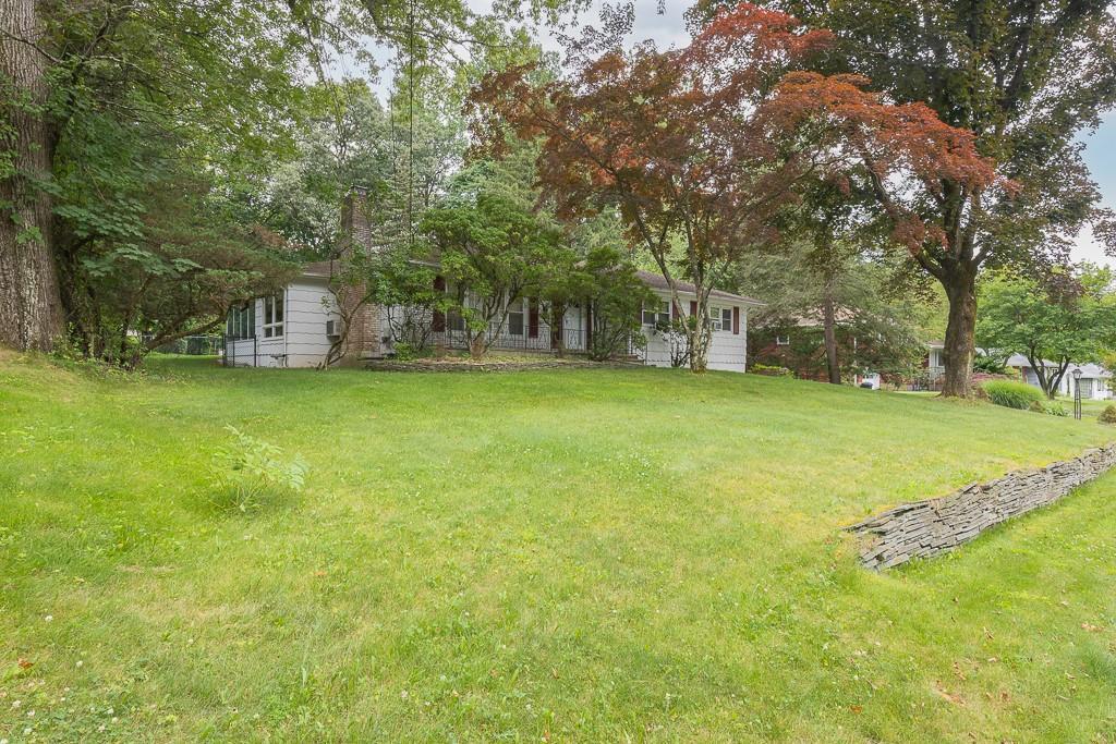 Single Family Glenbrook  Rockland County, NY 10952, MLS-887994-23