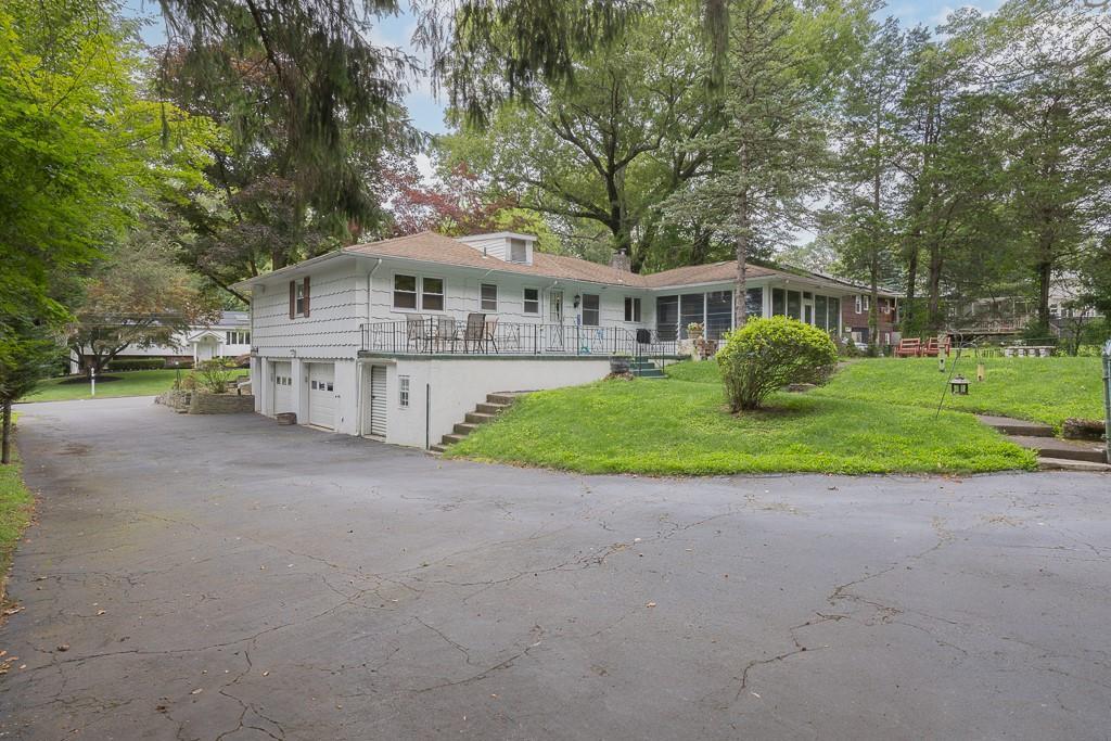 Single Family Glenbrook  Rockland County, NY 10952, MLS-887994-3