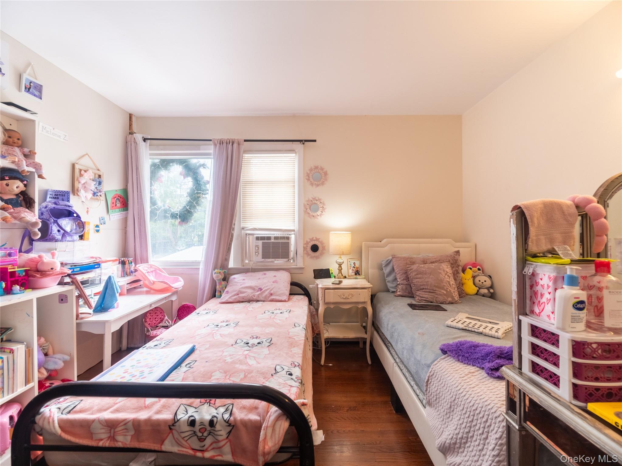 Single Family Grace Church  Westchester County, NY 10573, MLS-888013-8