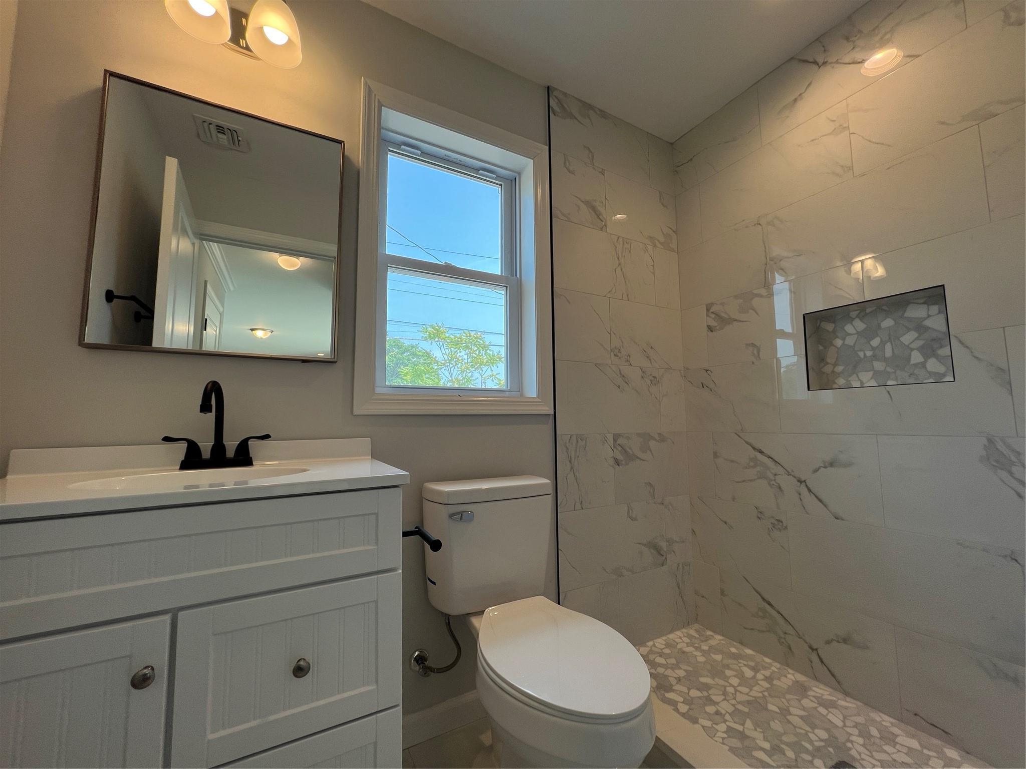 Single Family Baybright  Suffolk County, NY 11967, MLS-888064-12