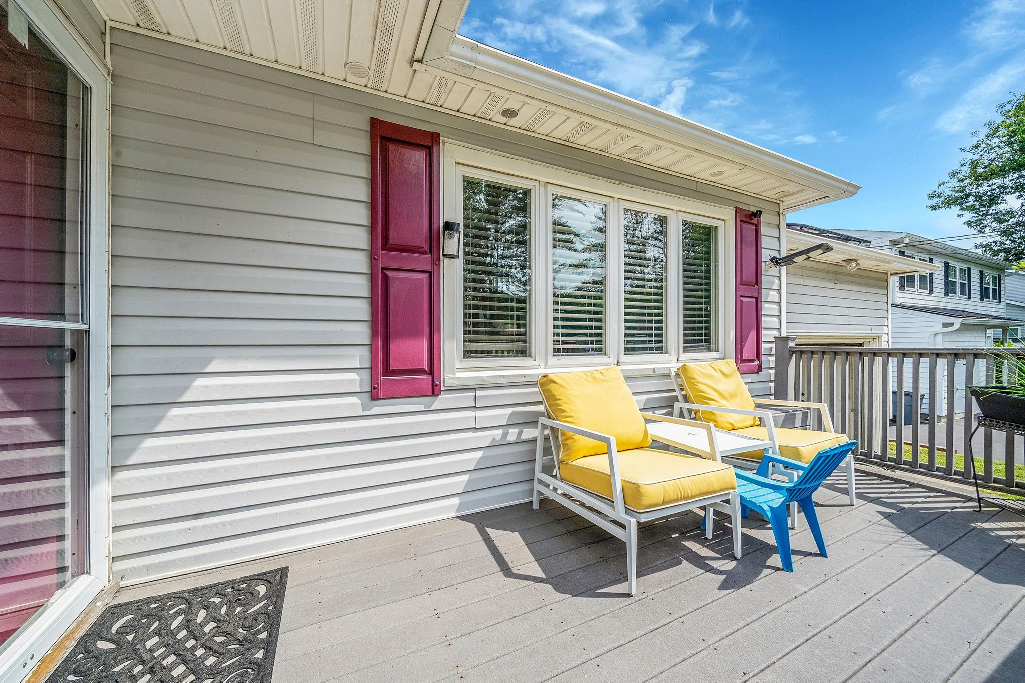 Single Family Ranch  Suffolk County, NY 11967, MLS-888095-27