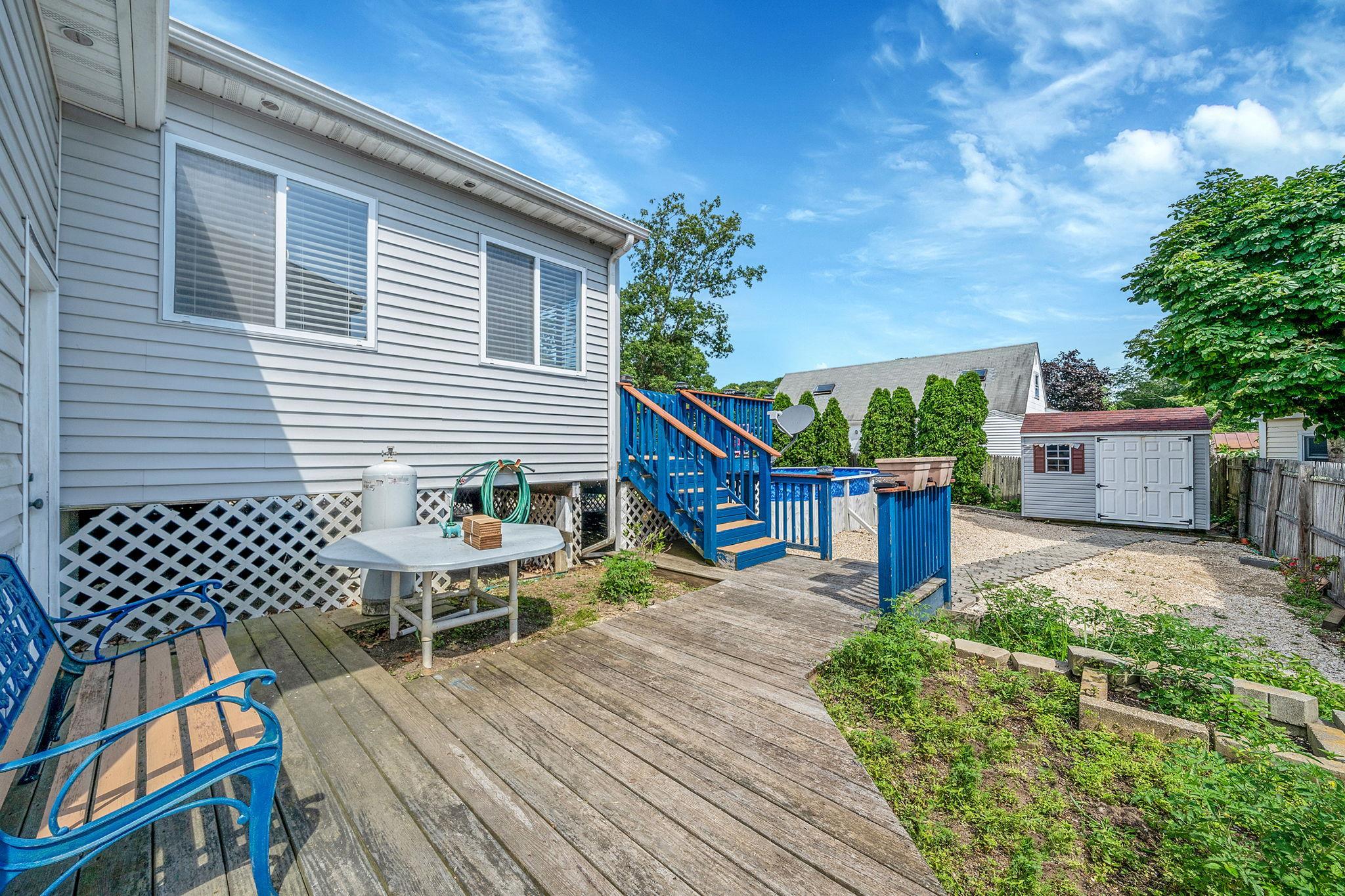 Single Family Ranch  Suffolk County, NY 11967, MLS-888095-28