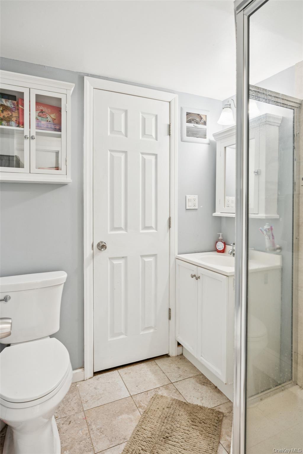 Single Family Poplar  Suffolk County, NY 11790, MLS-888103-9